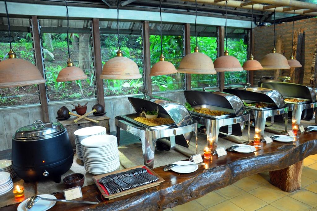 Makan Malam
